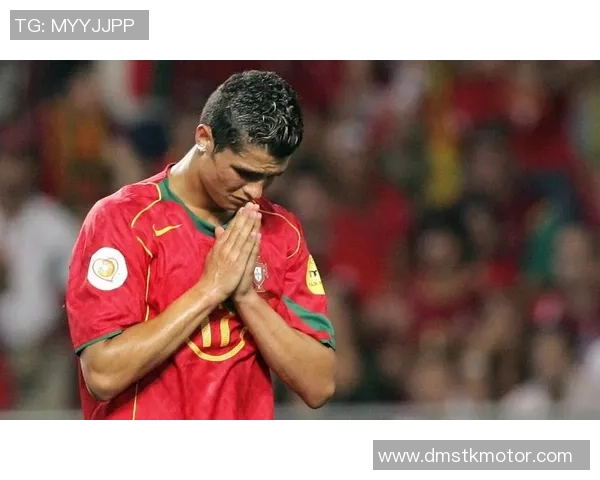 2025年全球足球职业球星排名揭晓 谁是当今足坛最强球员 2025年全球足球职业球星排名揭晓 谁是当今足坛最强球员